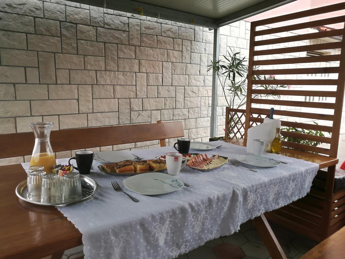 Apartments Villa Sibenik Primošten Exterior foto